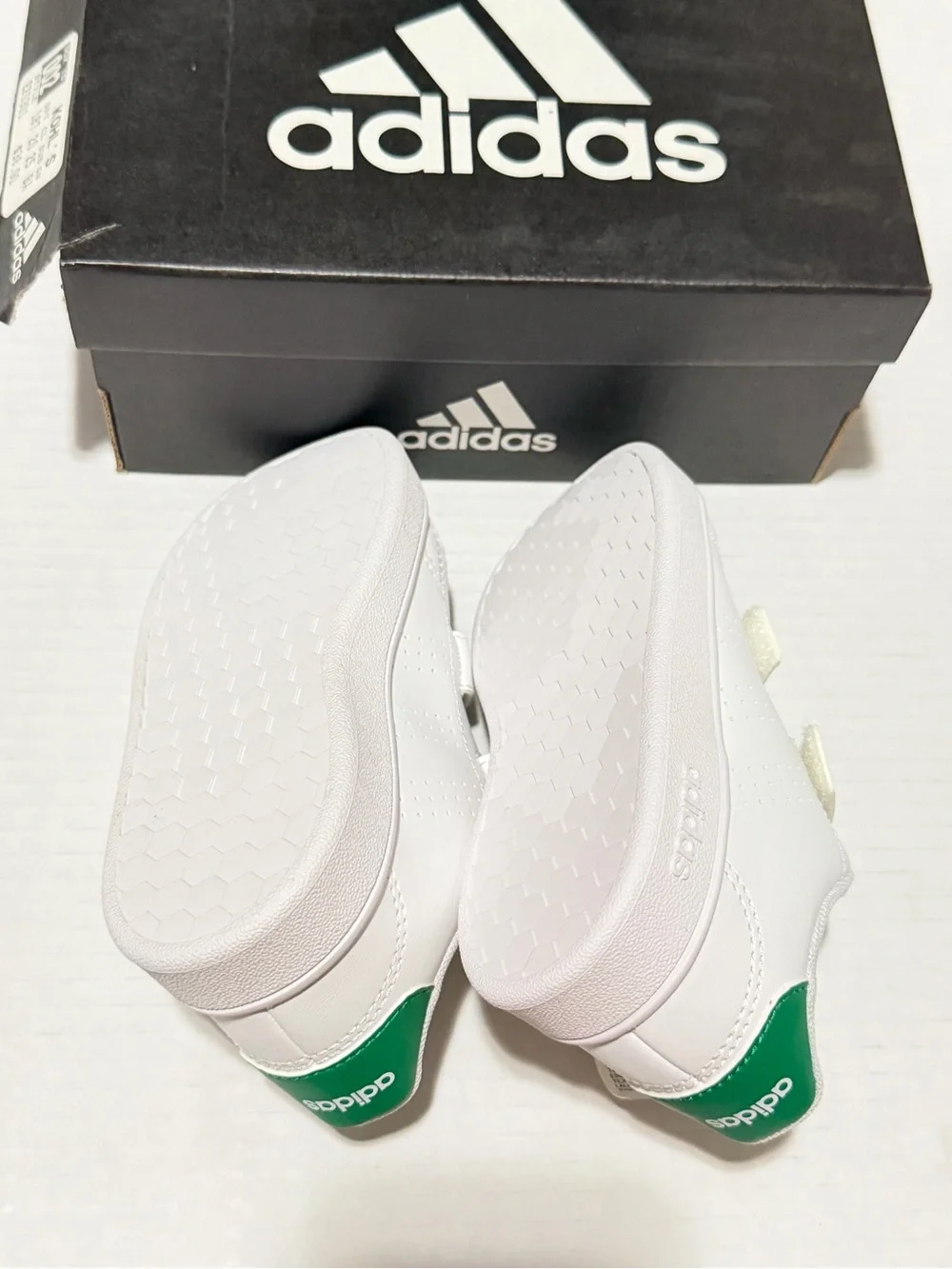 adidas Kids' Advantage Lifestyle Court Double Hook and Loop Shoe NEW